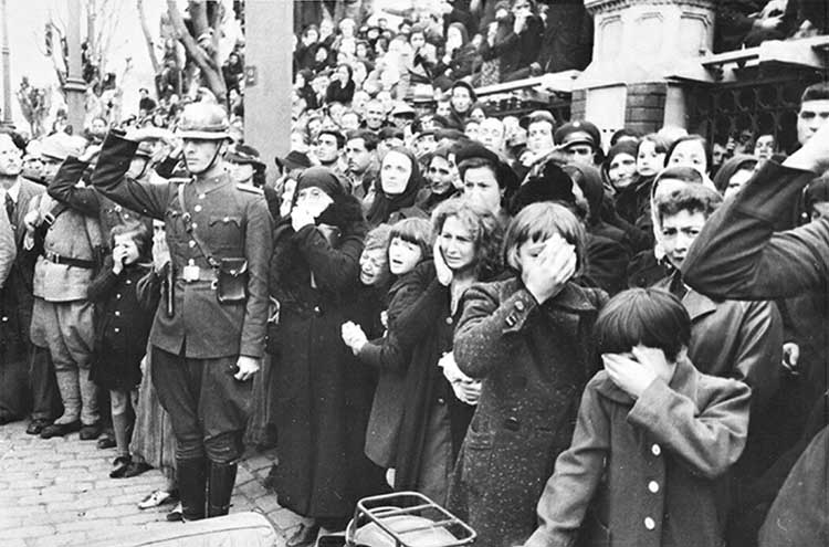 Atatürk'ün cenazesi ve halkın büyük üzüntüsü
