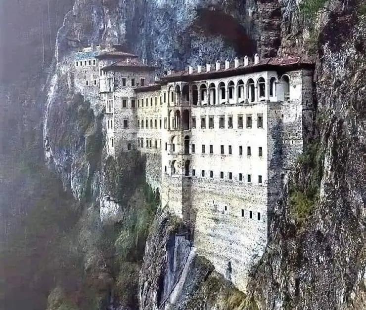 sumela-manastiri.webp