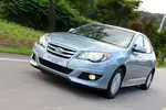 hyundai-elantra-hibrid.webp