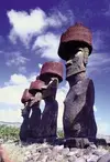 moais-isla-de-pascua.webp