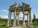 Aphrodisias_tetrapylon.webp