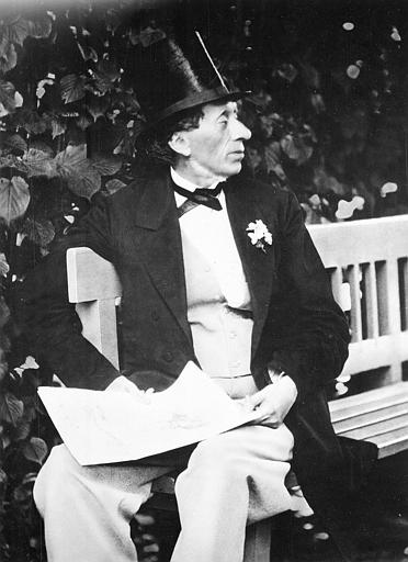 Hans_christian_andersen_1869.jpg