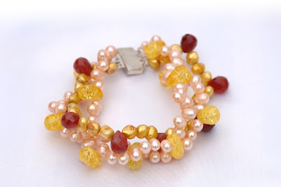 Champagne%2520pearl%2520bracelet%5B1%5D.jpg