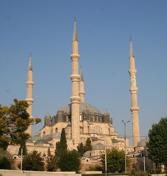 569px-Selimiye_camii.JPG