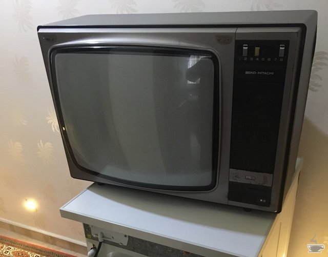 eski-televizyonlar-02.JPG