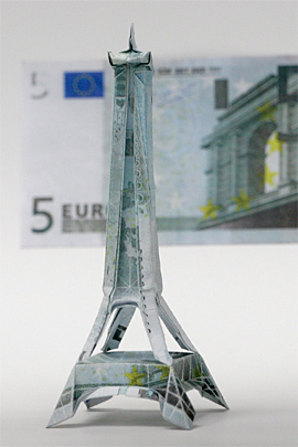 euro-eiffle-tower-s.jpg